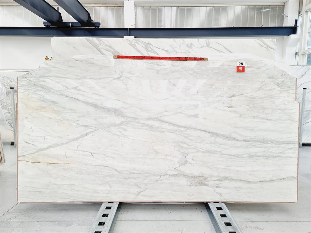 Calacatta Cremo