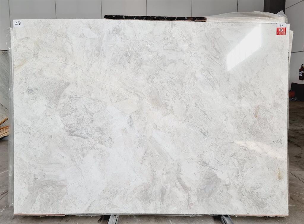 Super White 102650