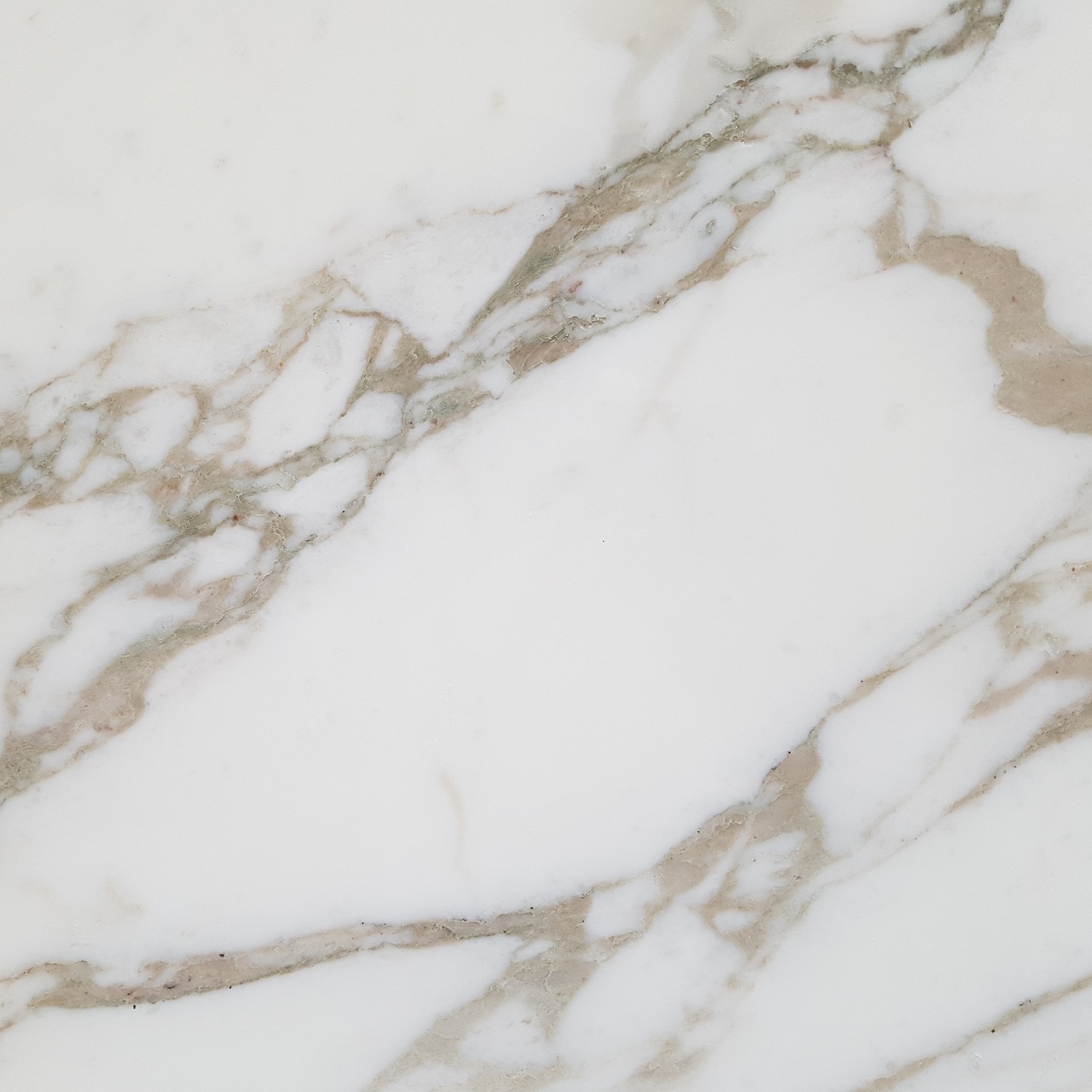 Calacatta Vagli Oro marmor — Marmorskivan