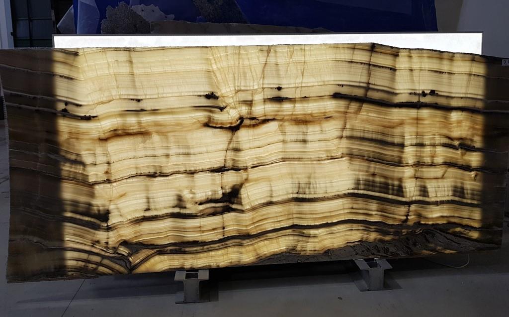 Onyx Amber