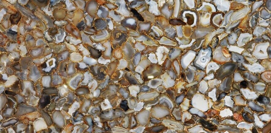 Agate Rubane With Gold