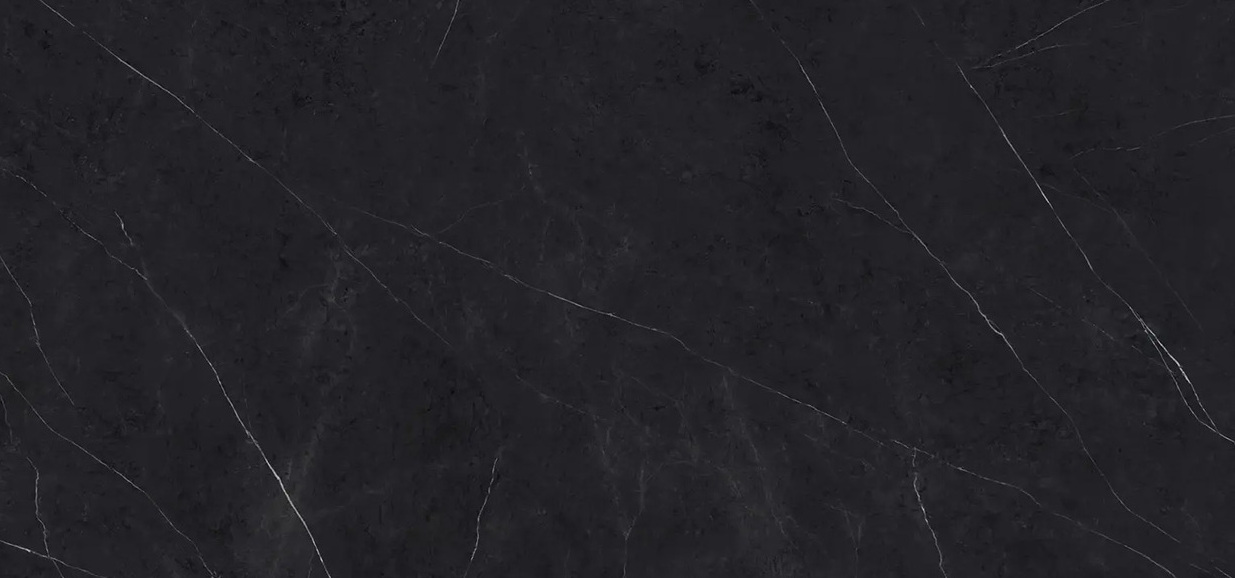 Liem Black Xt